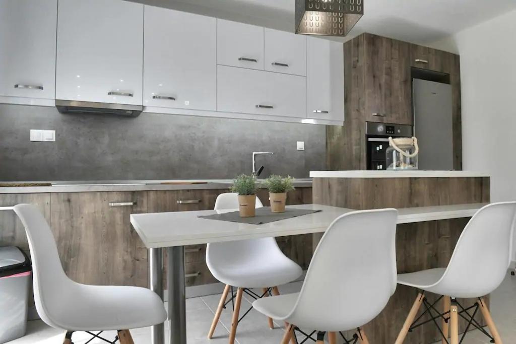 Crystallia Seaside Maisonette By Rentalspro- Nea Moudania Zewnętrze zdjęcie